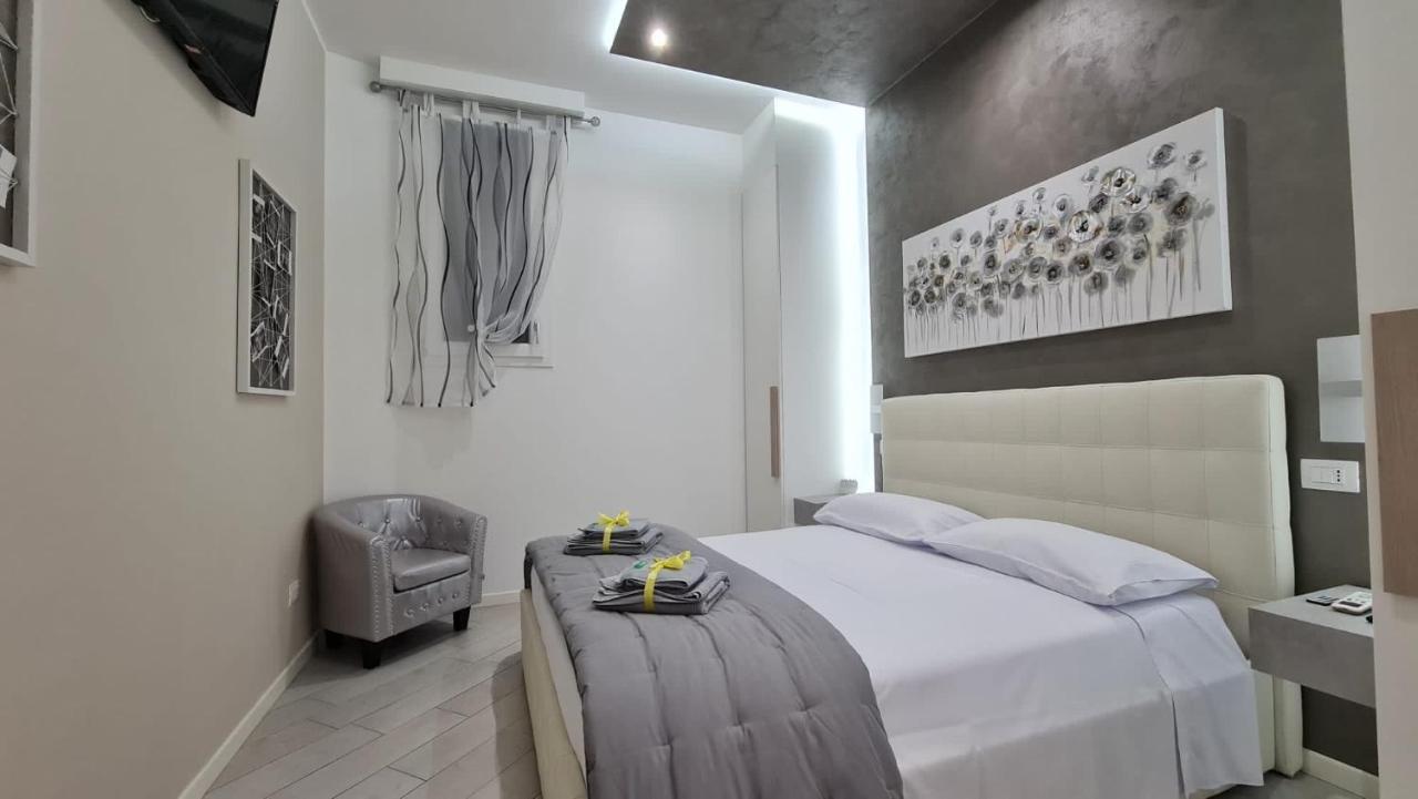 Suite Villa Laura Болонья Экстерьер фото