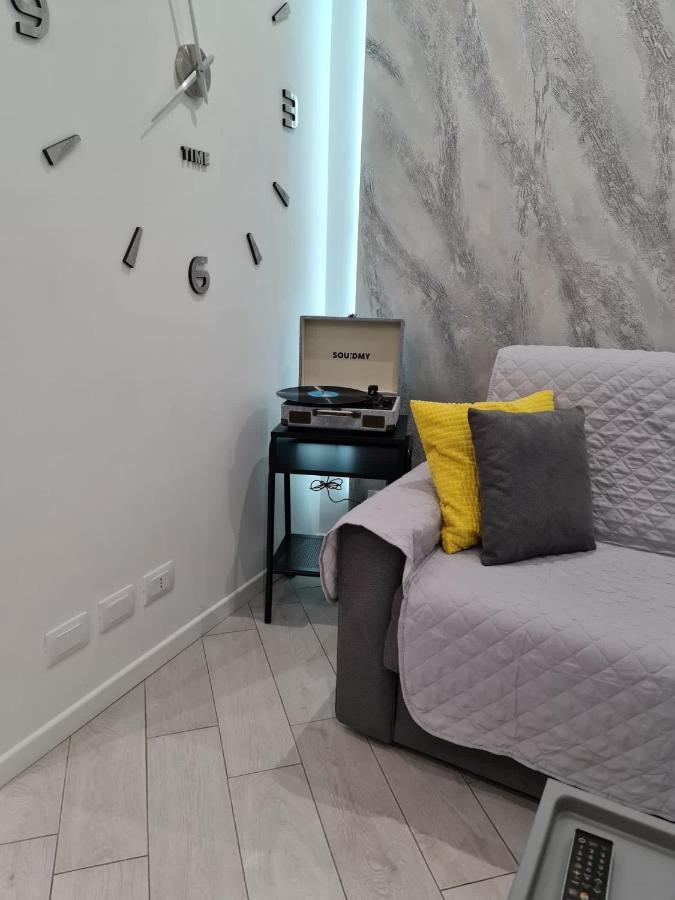 Suite Villa Laura Болонья Экстерьер фото